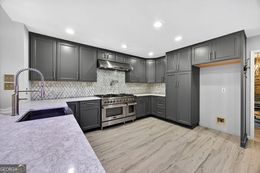 35 Palmer PL Sharpsburg, GA 30277