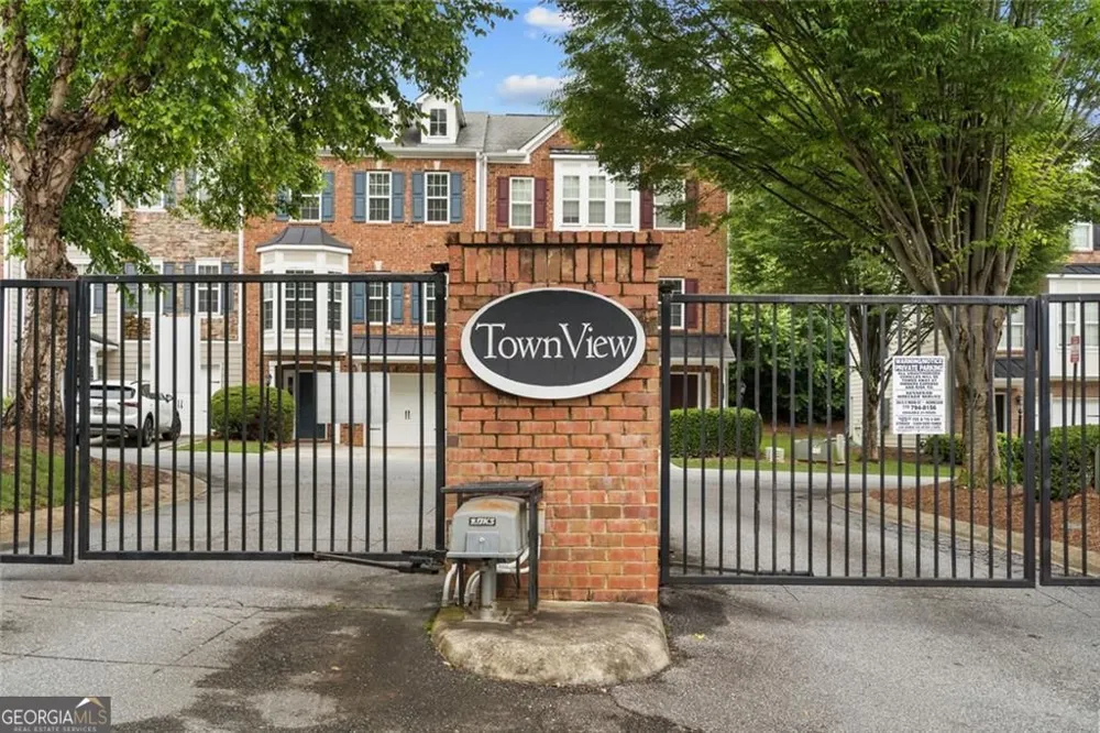 632 Plaza Park WALK SE Kennesaw, GA 30144
