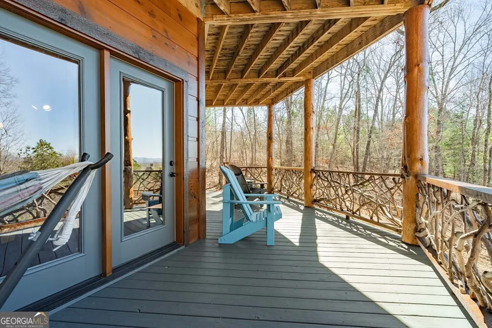 560 Endless View RD Mineral Bluff, GA 30559