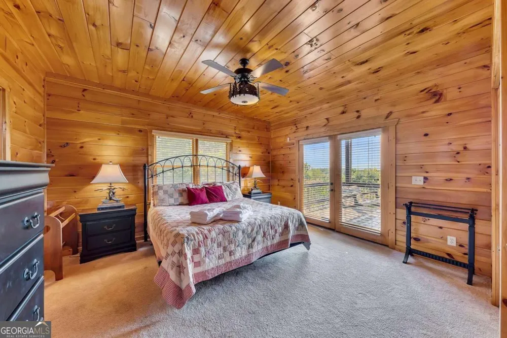 499 Raven Ridge CIR Mineral Bluff, GA 30559