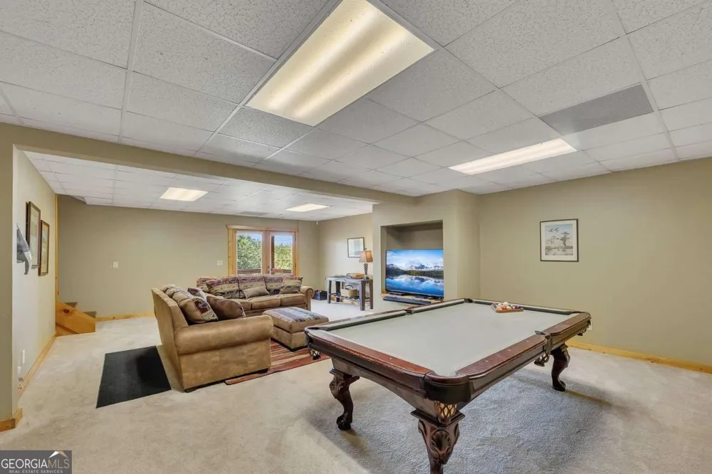 499 Raven Ridge CIR Mineral Bluff, GA 30559