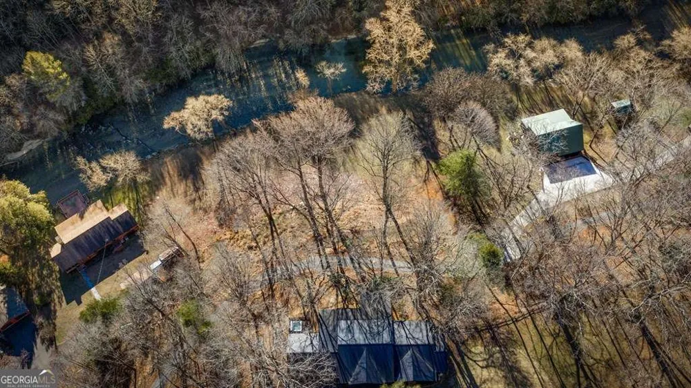 166 Red Oak LN McCaysville, GA 30555