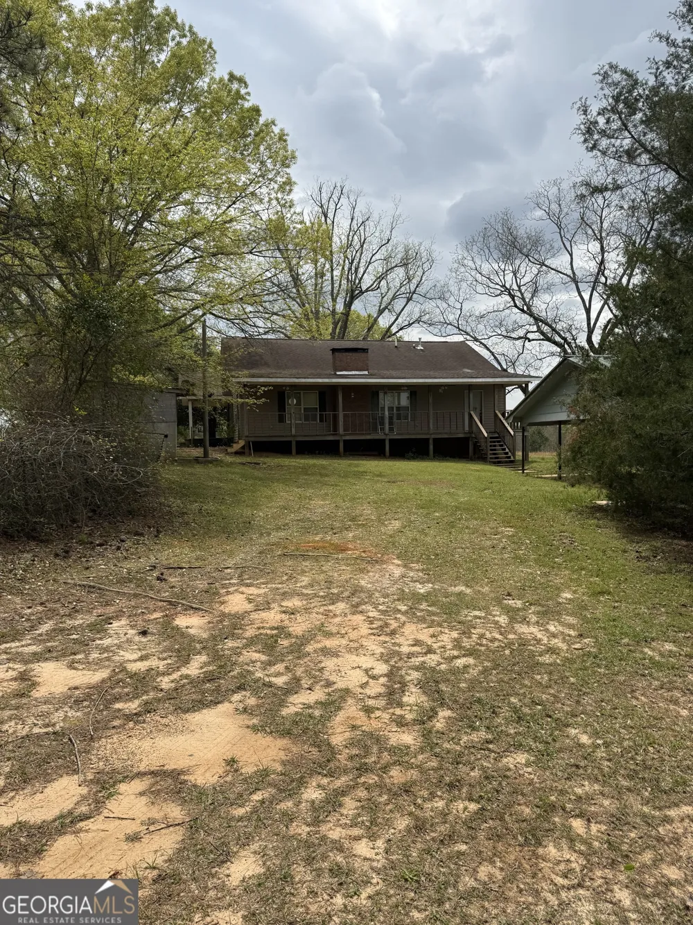 2235 Long Branch RD Toomsboro, GA 31090