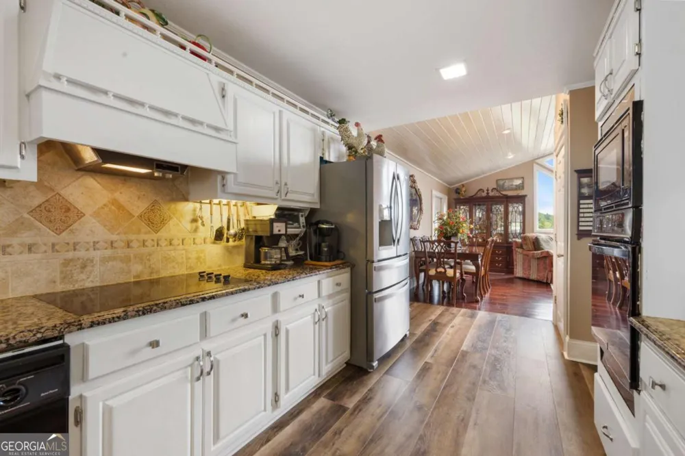 1396 Deerfield RD Young Harris, GA 30582