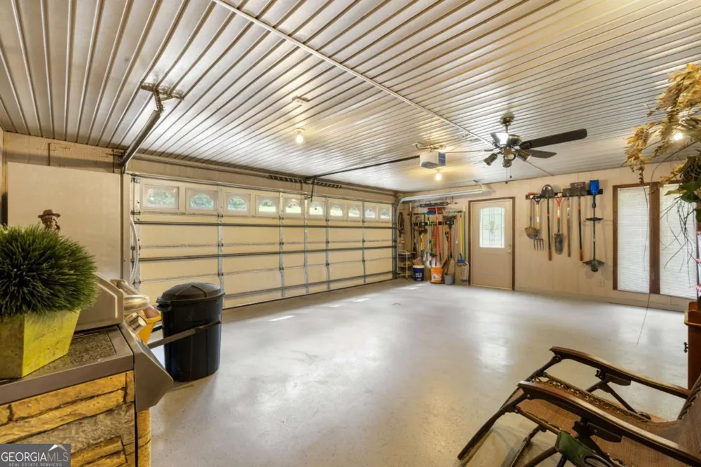 1396 Deerfield RD Young Harris, GA 30582
