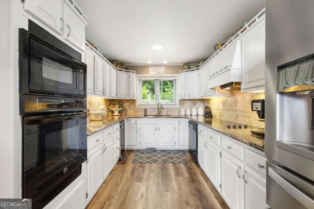 1396 Deerfield RD Young Harris, GA 30582