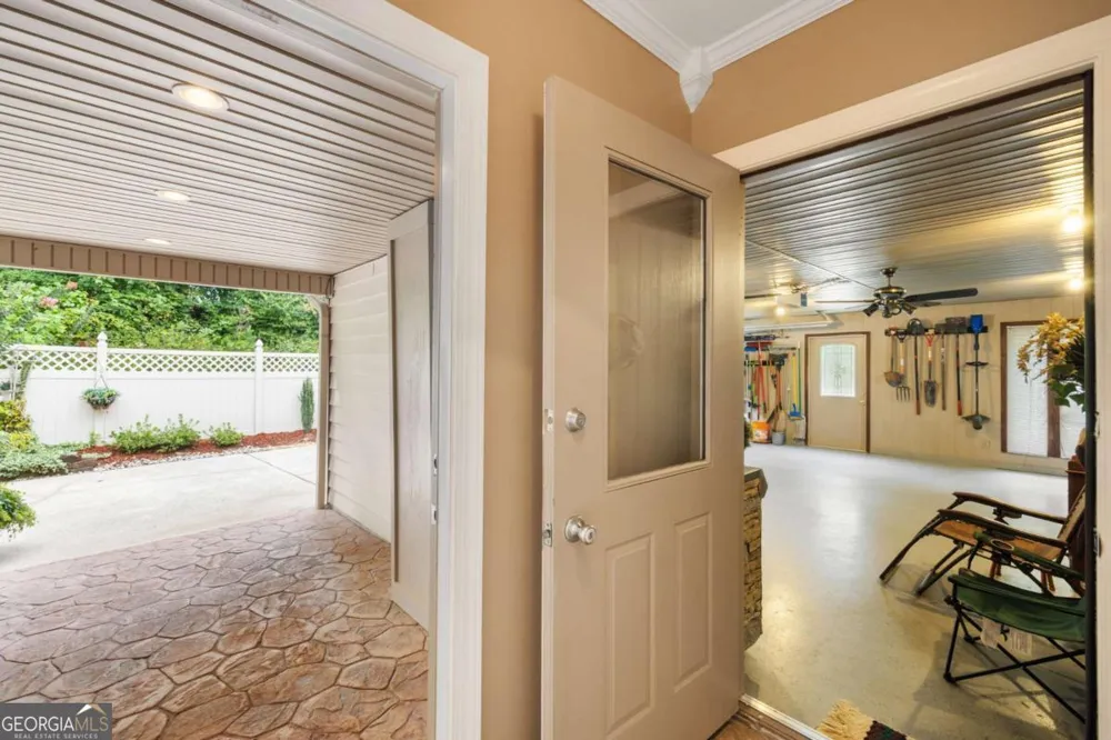 1396 Deerfield RD Young Harris, GA 30582