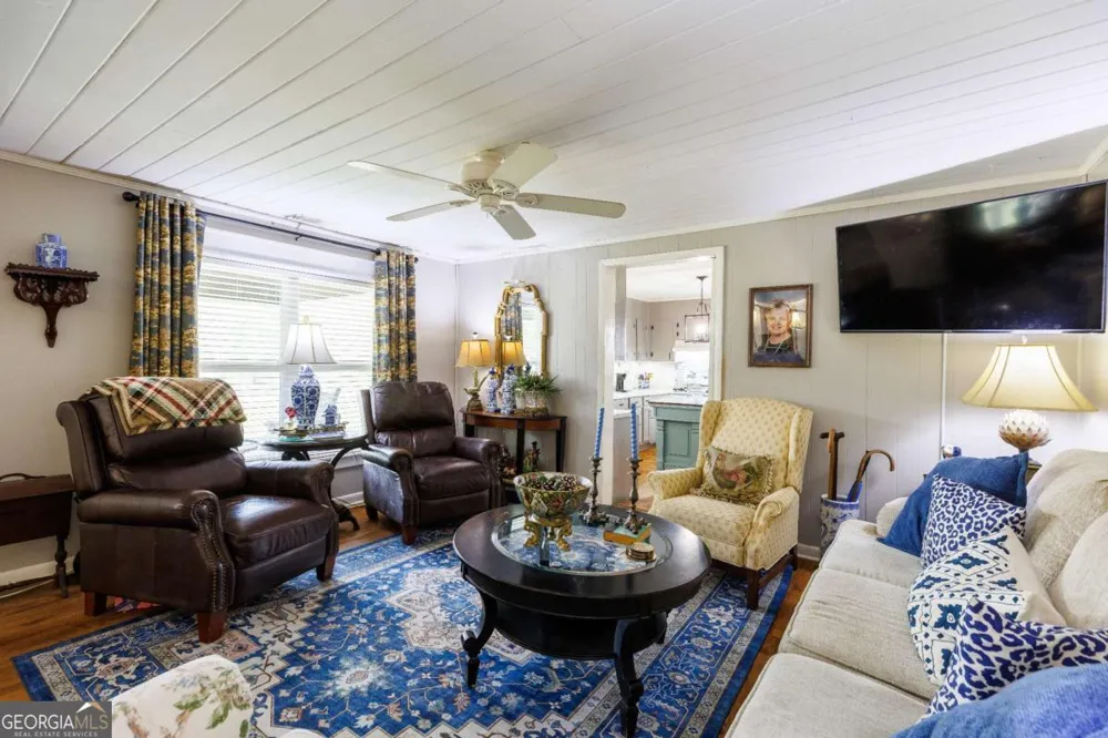 187 Jefferson RD Adel, GA 31620