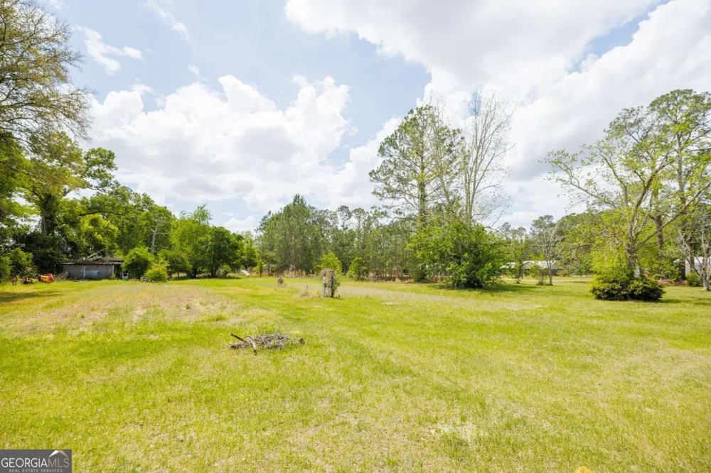 187 Jefferson RD Adel, GA 31620