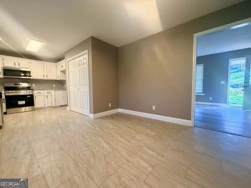 278 School ST Rossville, GA 30741