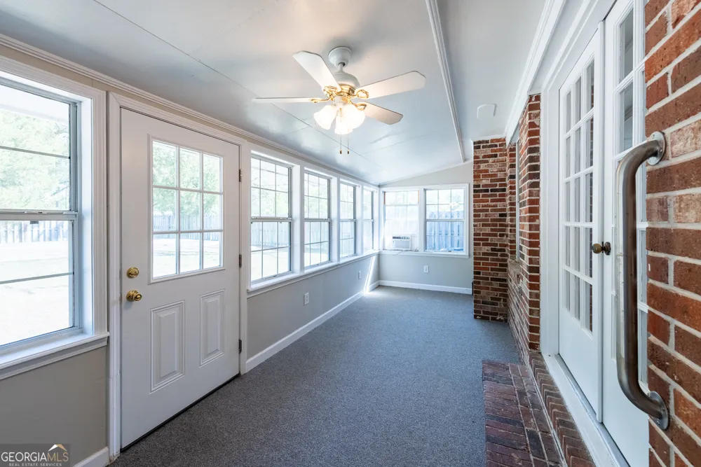 4582 St Johns Church RD Blackshear, GA 31516