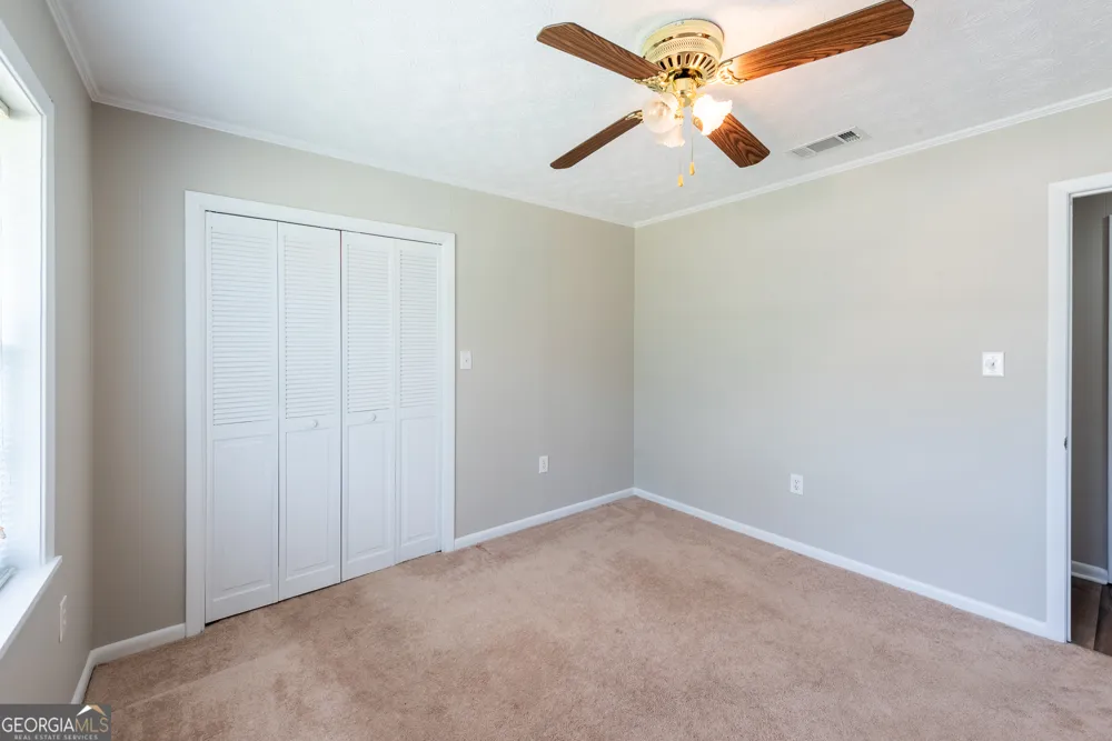 4582 St Johns Church RD Blackshear, GA 31516