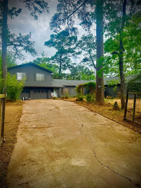 1556 County Road 2042