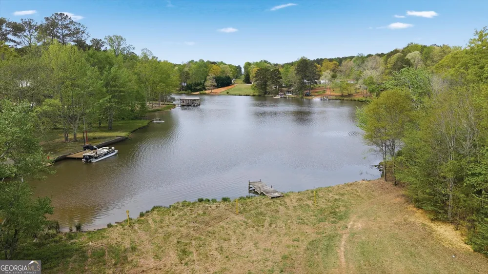 87 Wildwood DR Temple, GA 30179