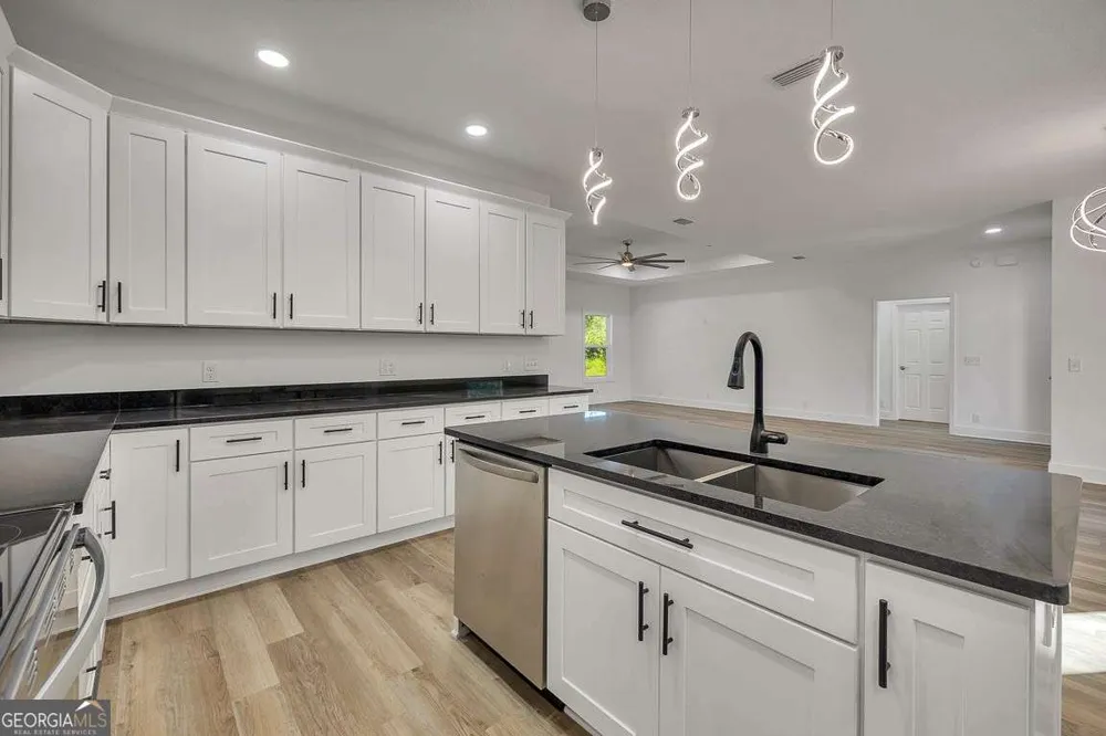 254 Satilla Sands DR Waynesville, GA 31566
