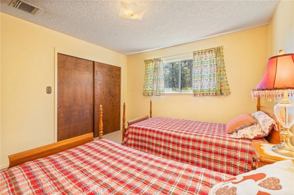54481 Pinchot Dr. North Fork, CA 93643