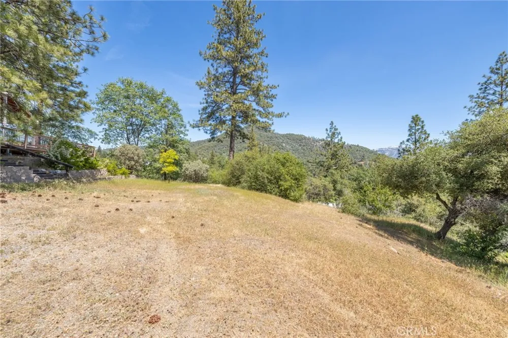 54481 Pinchot Dr. North Fork, CA 93643