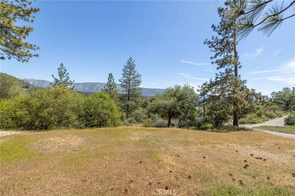 54481 Pinchot Dr. North Fork, CA 93643