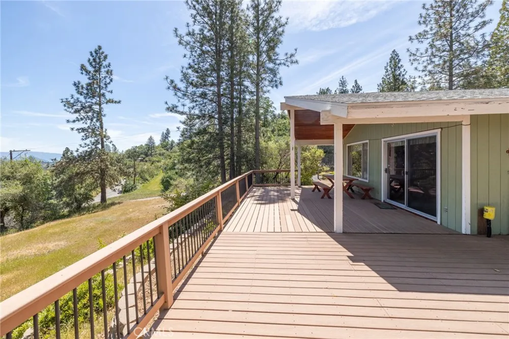 54481 Pinchot Dr. North Fork, CA 93643