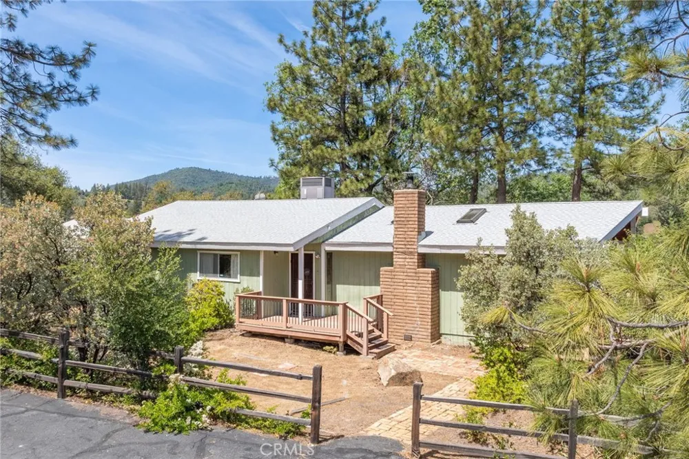 54481 Pinchot Dr. North Fork, CA 93643