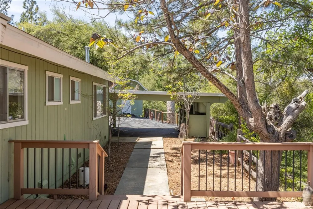 54481 Pinchot Dr. North Fork, CA 93643
