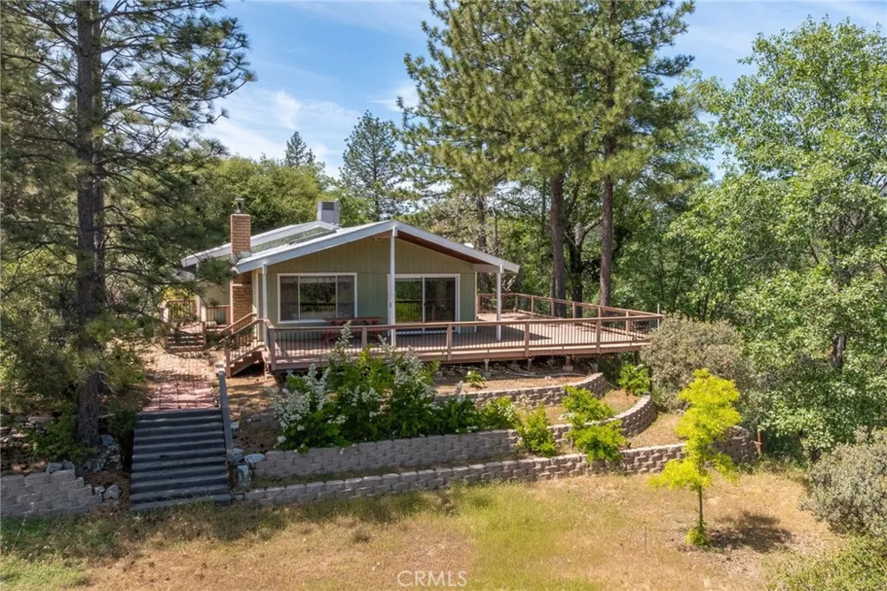 54481 Pinchot Dr. North Fork, CA 93643