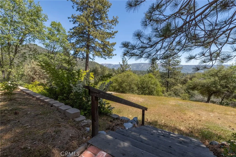 54481 Pinchot Dr. North Fork, CA 93643