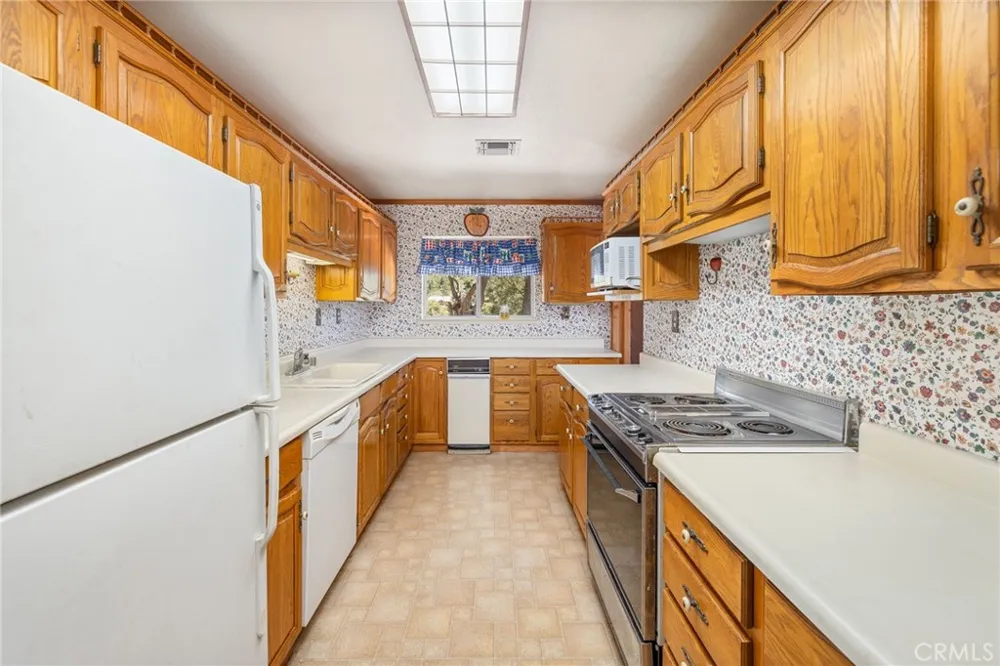 54481 Pinchot Dr. North Fork, CA 93643