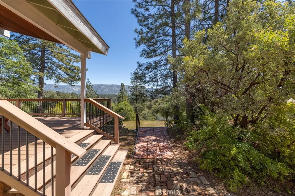 54481 Pinchot Dr. North Fork, CA 93643