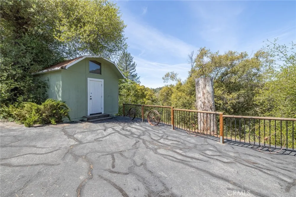 54481 Pinchot Dr. North Fork, CA 93643
