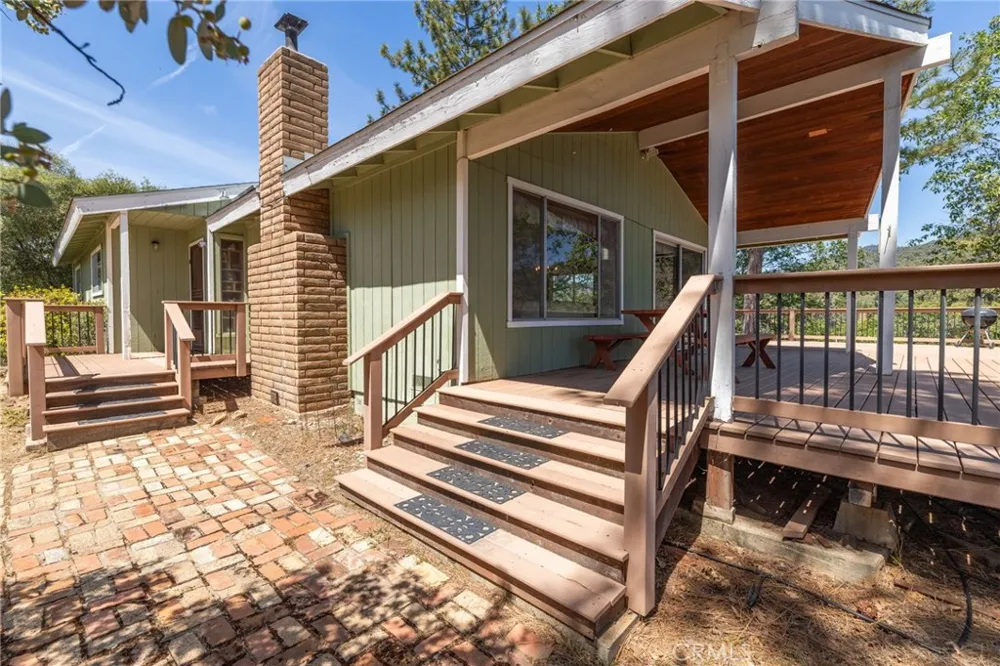 54481 Pinchot Dr. North Fork, CA 93643