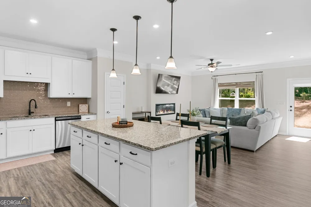 3553 Fairhaven DR Powder Springs, GA 30127
