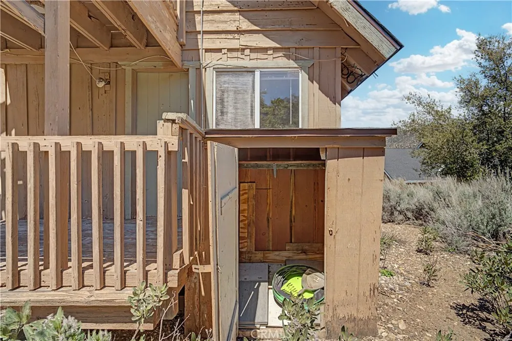 2028 Linden Drive Pine Mountain Club, CA 93222