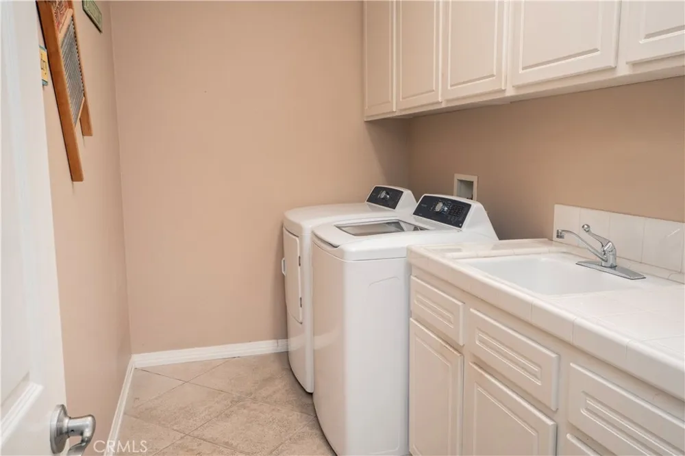 14251 Ashton Lane Riverside, CA 92508