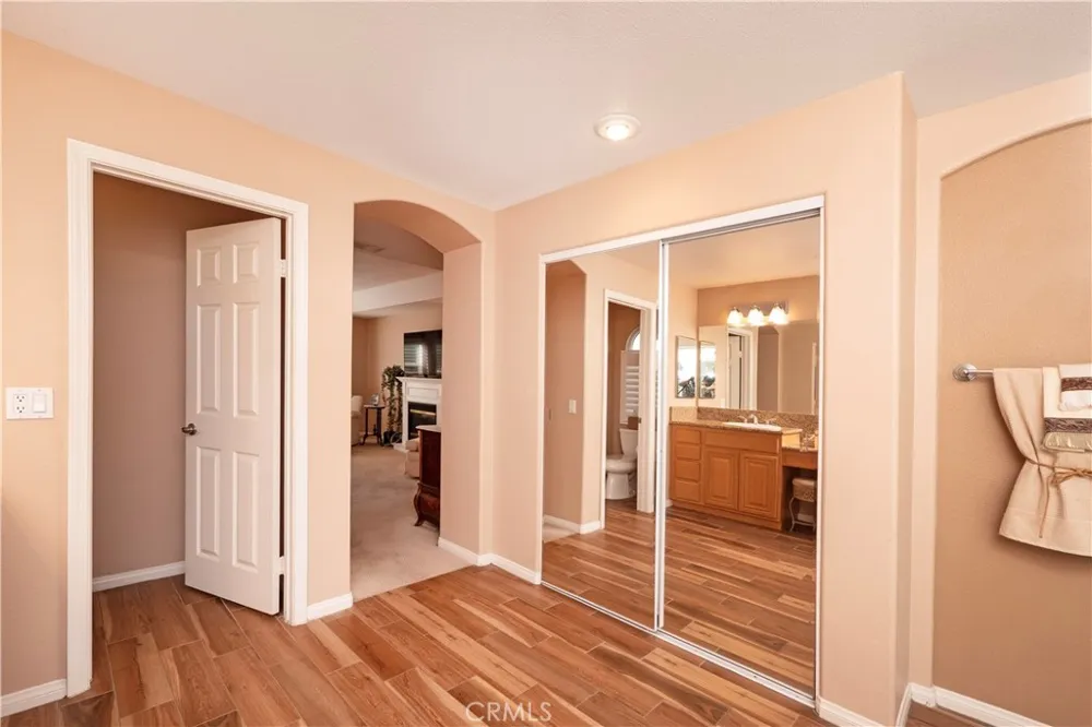 14251 Ashton Lane Riverside, CA 92508