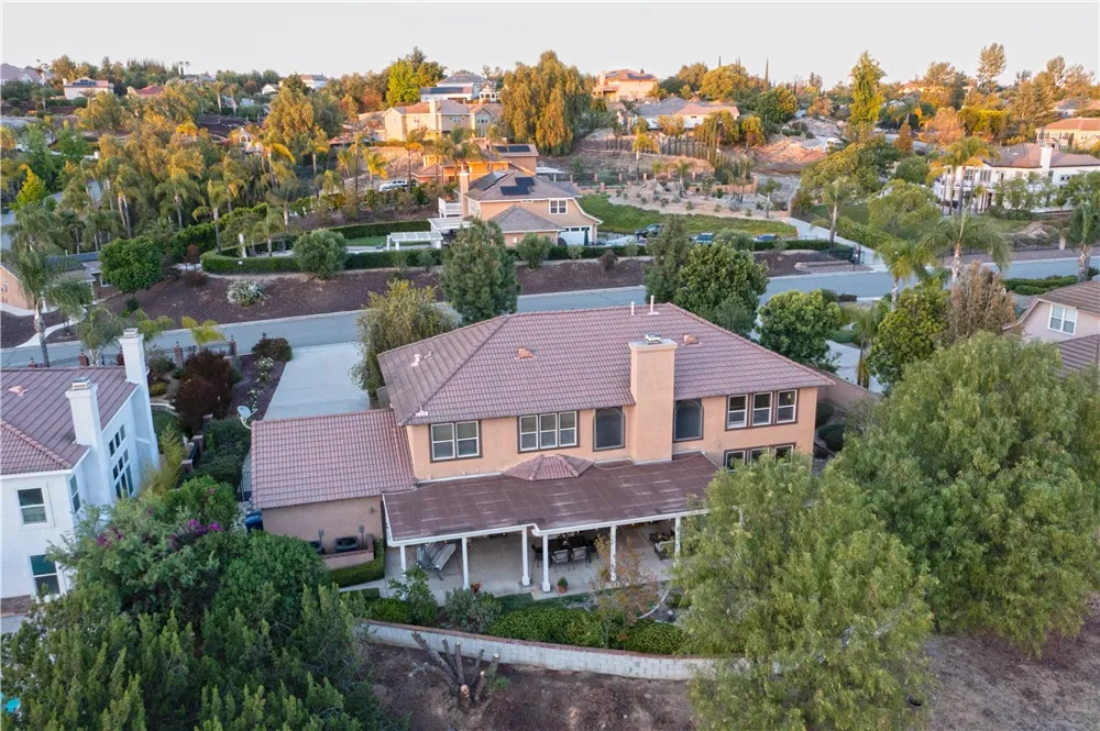 14251 Ashton Lane Riverside, CA 92508