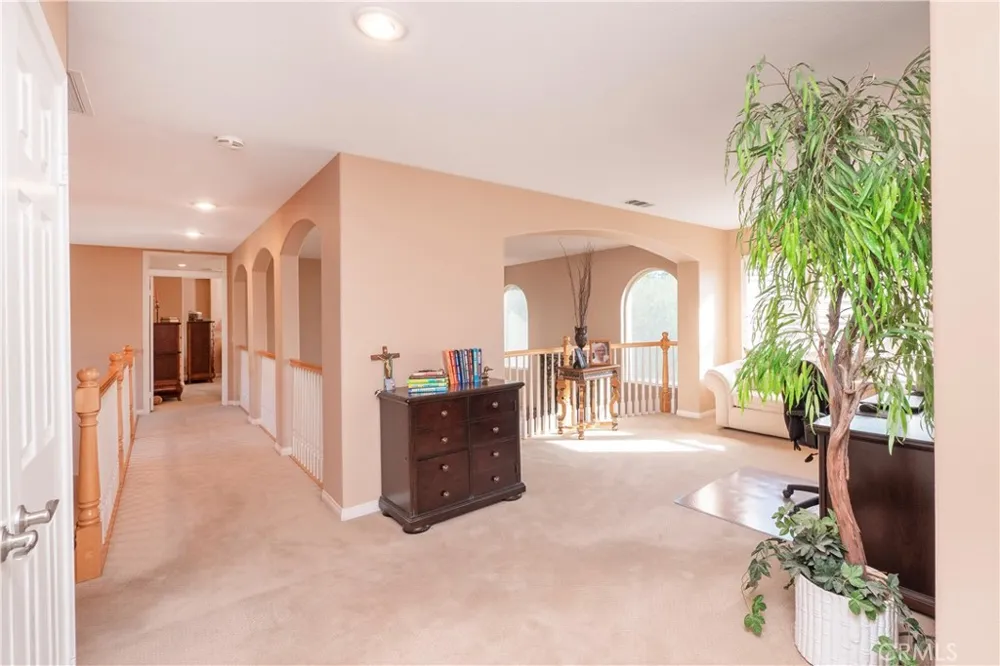 14251 Ashton Lane Riverside, CA 92508