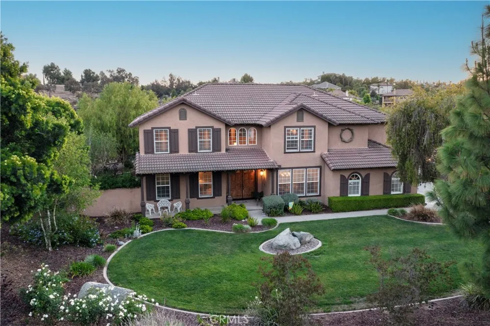 14251 Ashton Lane Riverside, CA 92508