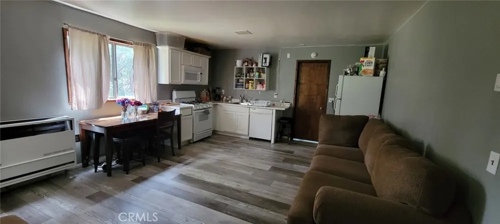 333 La Casita Dr Twin Peaks, CA 92391