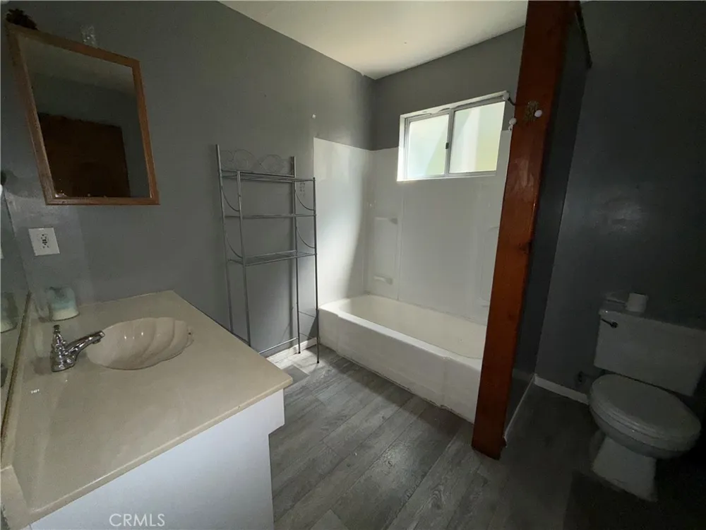 333 La Casita Dr Twin Peaks, CA 92391