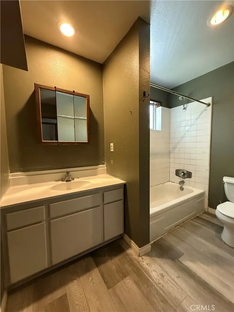 333 La Casita Dr Twin Peaks, CA 92391
