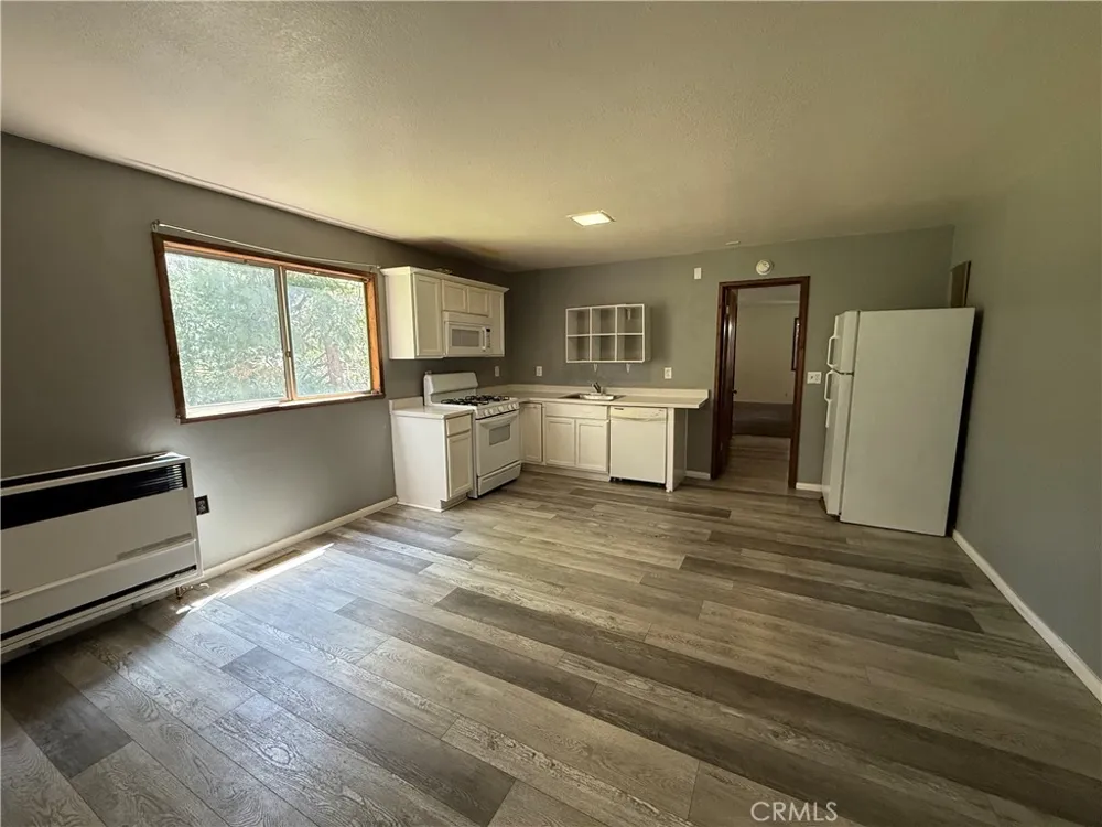 333 La Casita Dr Twin Peaks, CA 92391