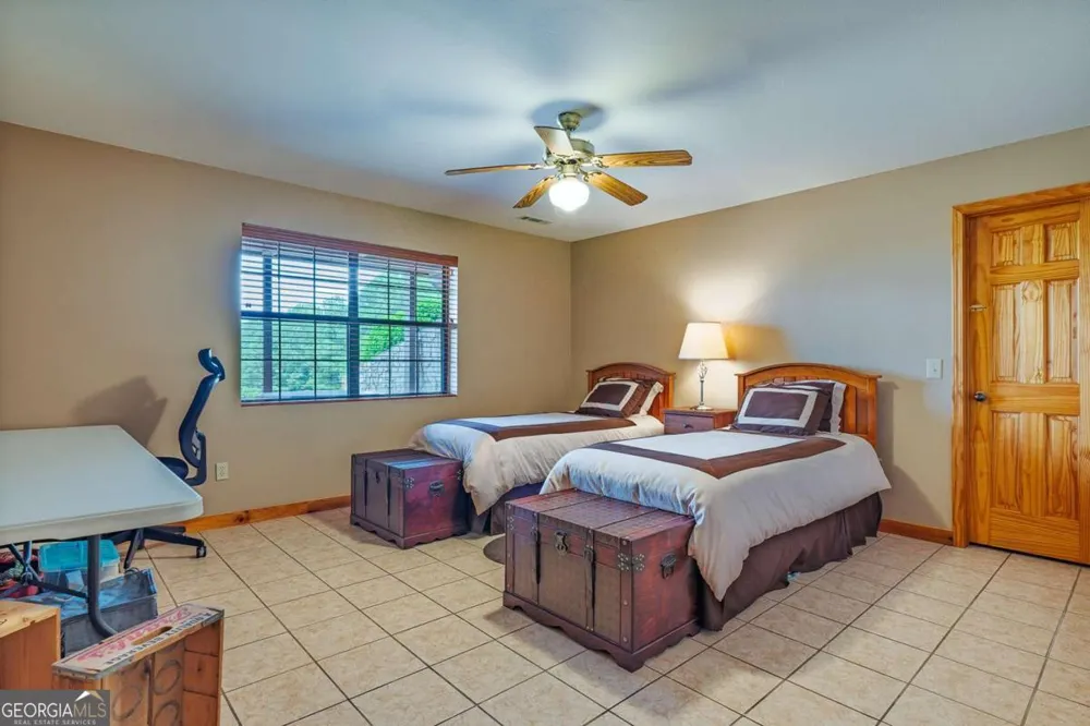 156 Pine View LN Copperhill, TN 37317