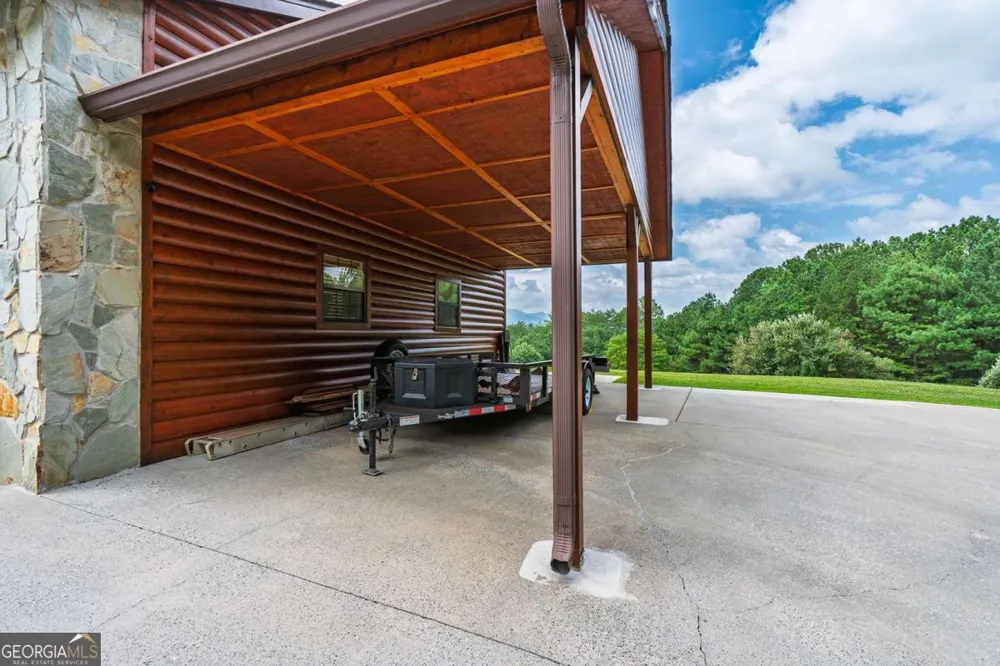 156 Pine View LN Copperhill, TN 37317
