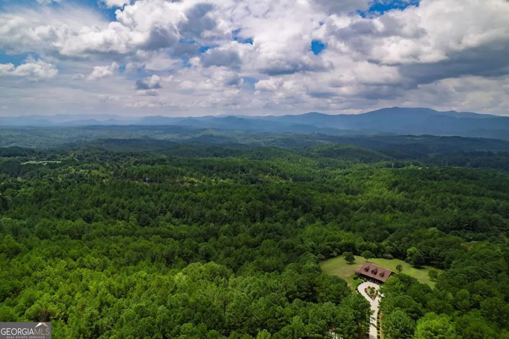 156 Pine View LN Copperhill, TN 37317