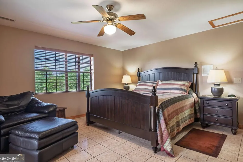156 Pine View LN Copperhill, TN 37317