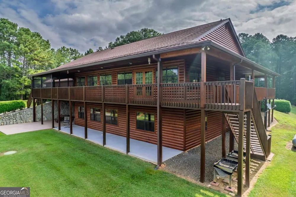 156 Pine View LN Copperhill, TN 37317