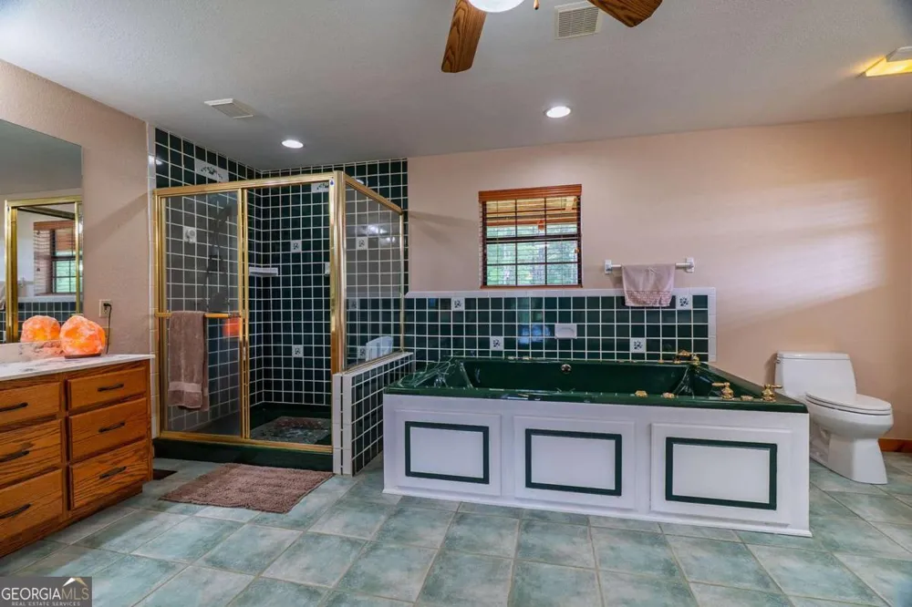156 Pine View LN Copperhill, TN 37317