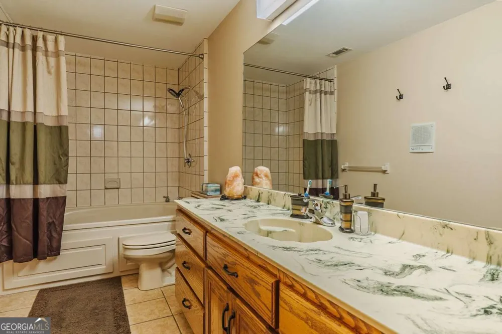 156 Pine View LN Copperhill, TN 37317