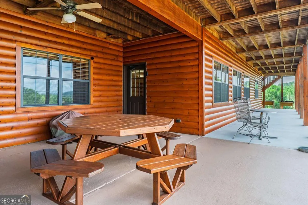 156 Pine View LN Copperhill, TN 37317